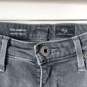 AG The Harper Essential Straight Leg Jean